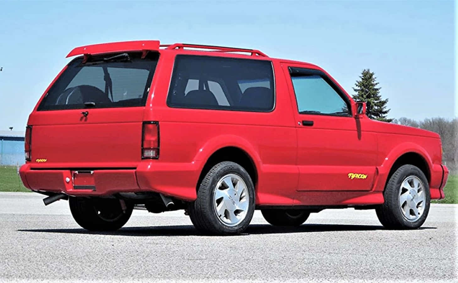 Powerful Gmc Typhoon In A High Resolution Wallpaper Wallpaper