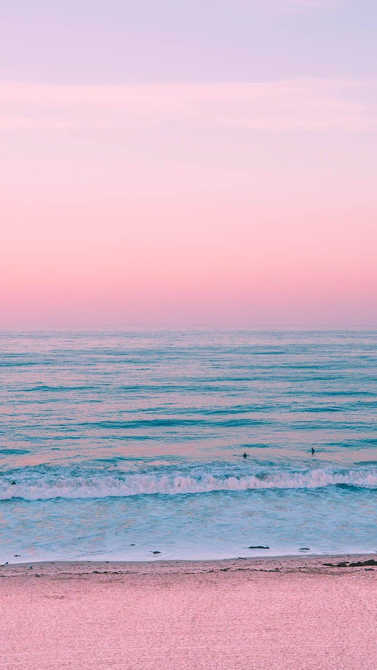 Preppy Ocean View Wallpaper