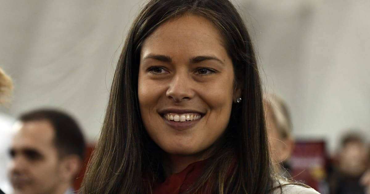 Pretty Face Of Ana Ivanovic Wallpaper