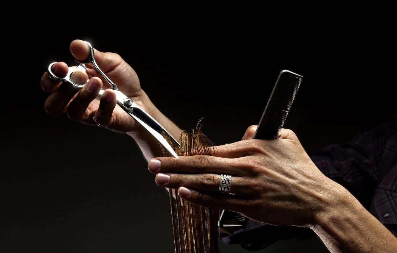 Professional Haircuttingin Action.jpg Wallpaper