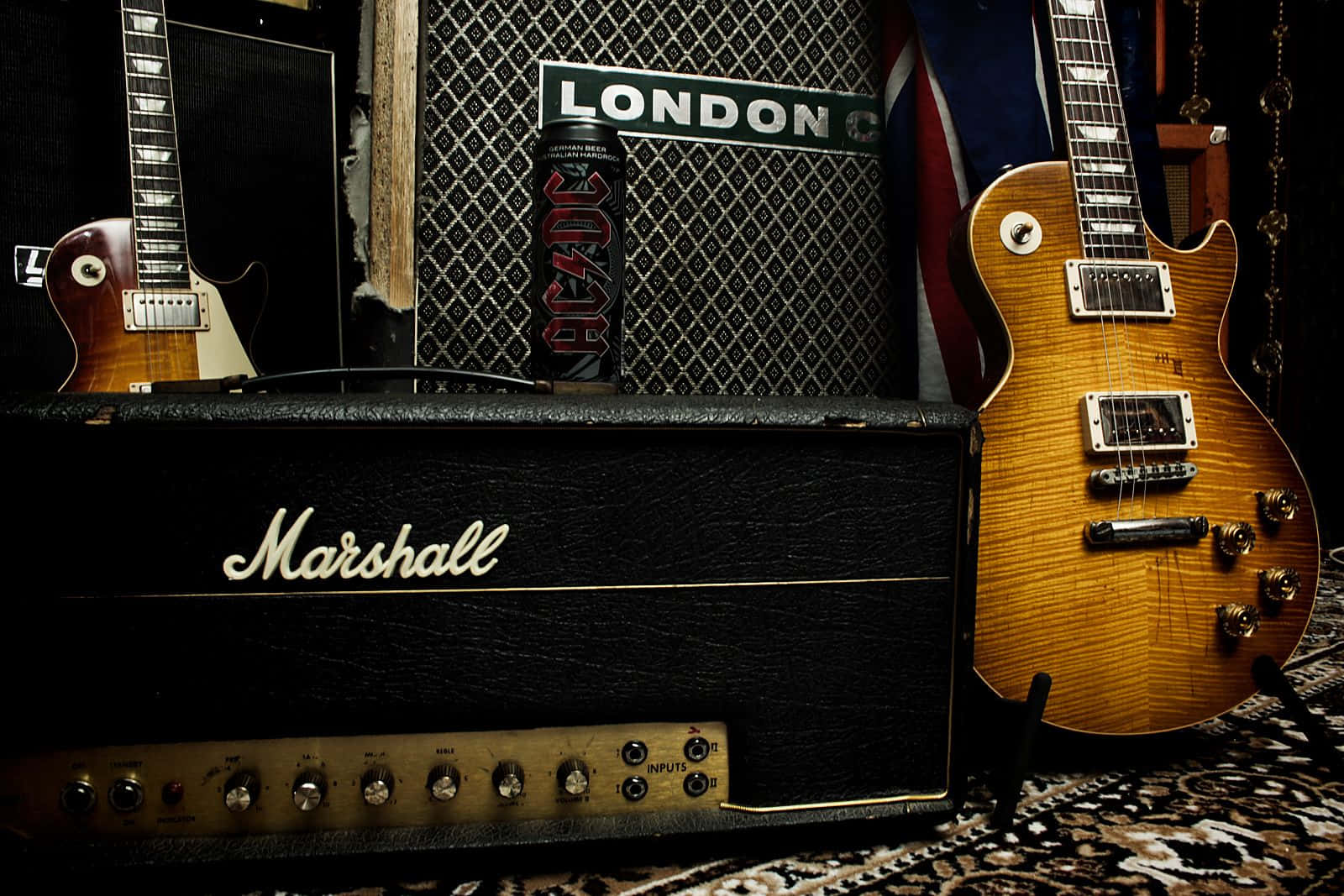 Professional Recording Guitar Amplifier Wallpaper