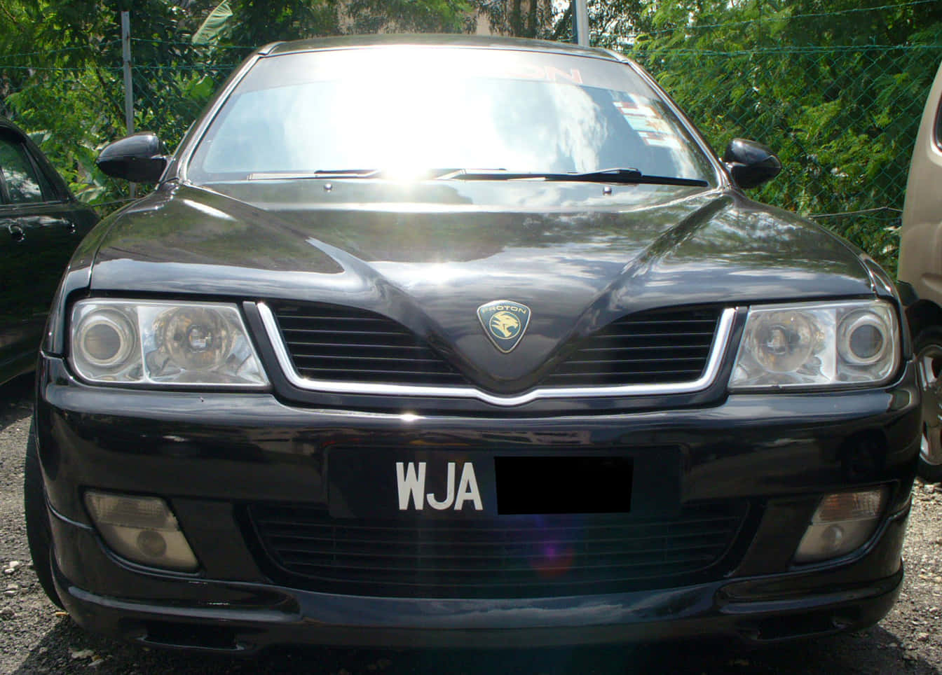 Proton Waja Front View Wallpaper