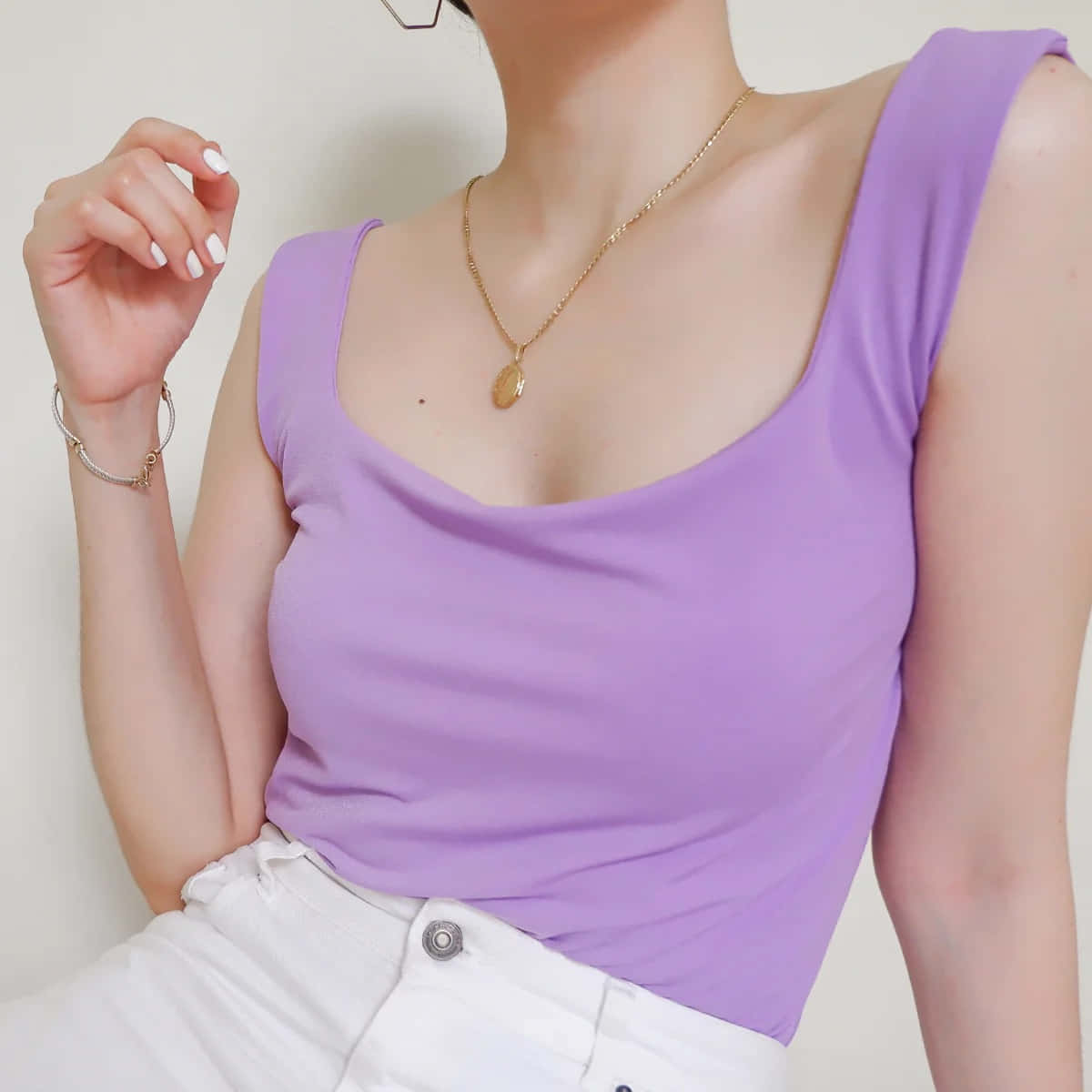 Purple Tank Top Fashion Style Wallpaper