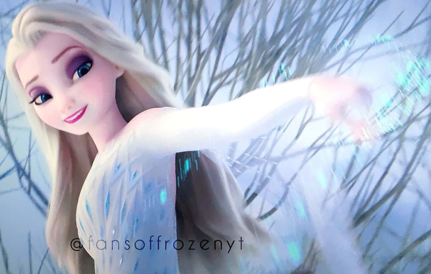 “queen Elsa In Her White Dress From Disney’s Frozen 2” Wallpaper