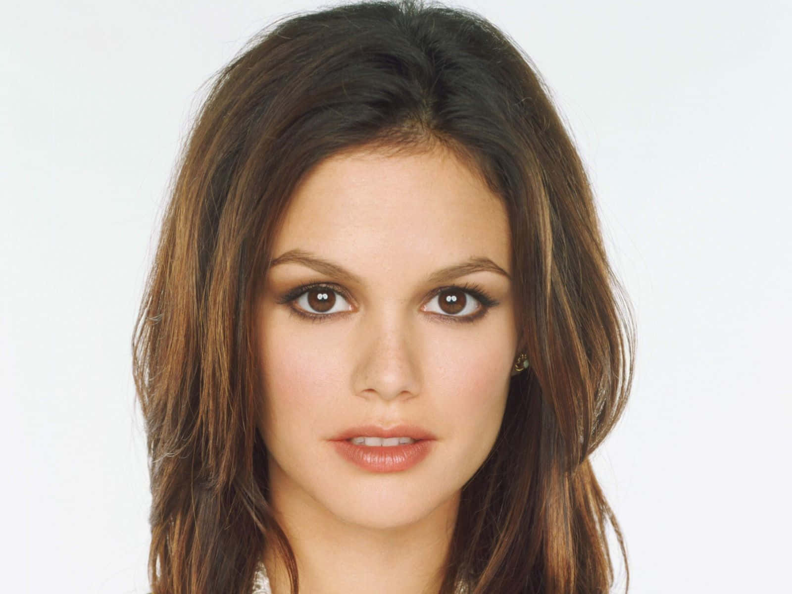 Rachel Bilson Radiant Pose Wallpaper