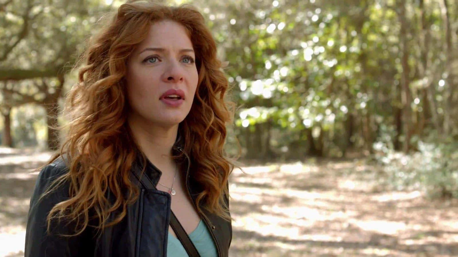 Rachelle Lefevre Concerned Expression Outdoors Wallpaper