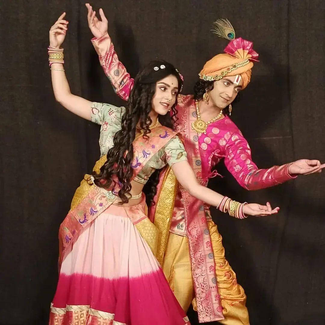 Radha-krishna Actors Dance Wallpaper