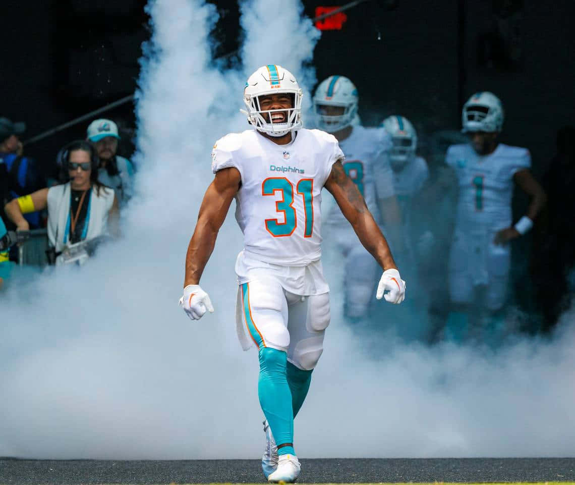 Raheem Mostert Miami Dolphins Entrance Wallpaper