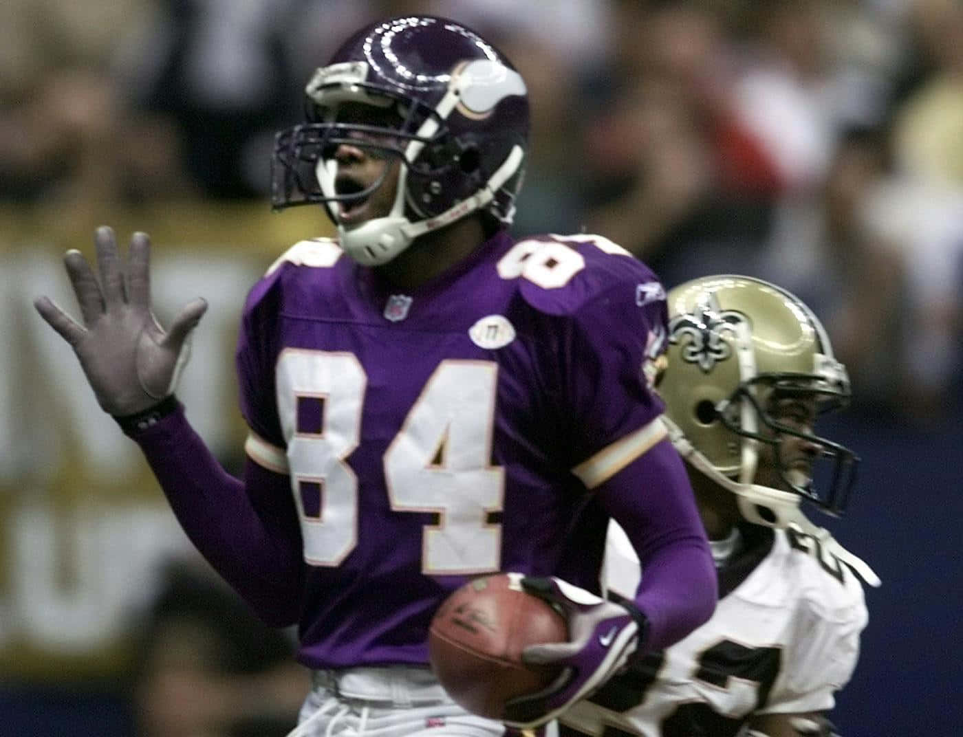 Randy Moss Celebrating Touchdown Wallpaper