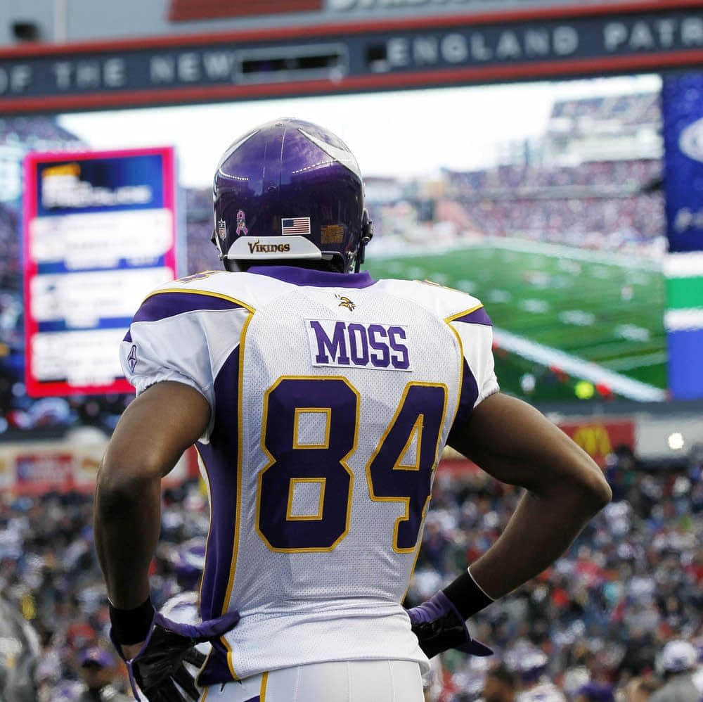 Randy Moss Vikings84 Stadium Backdrop Wallpaper