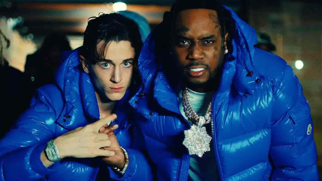 Rappers_in_ Blue_ Puffer_ Jackets Wallpaper