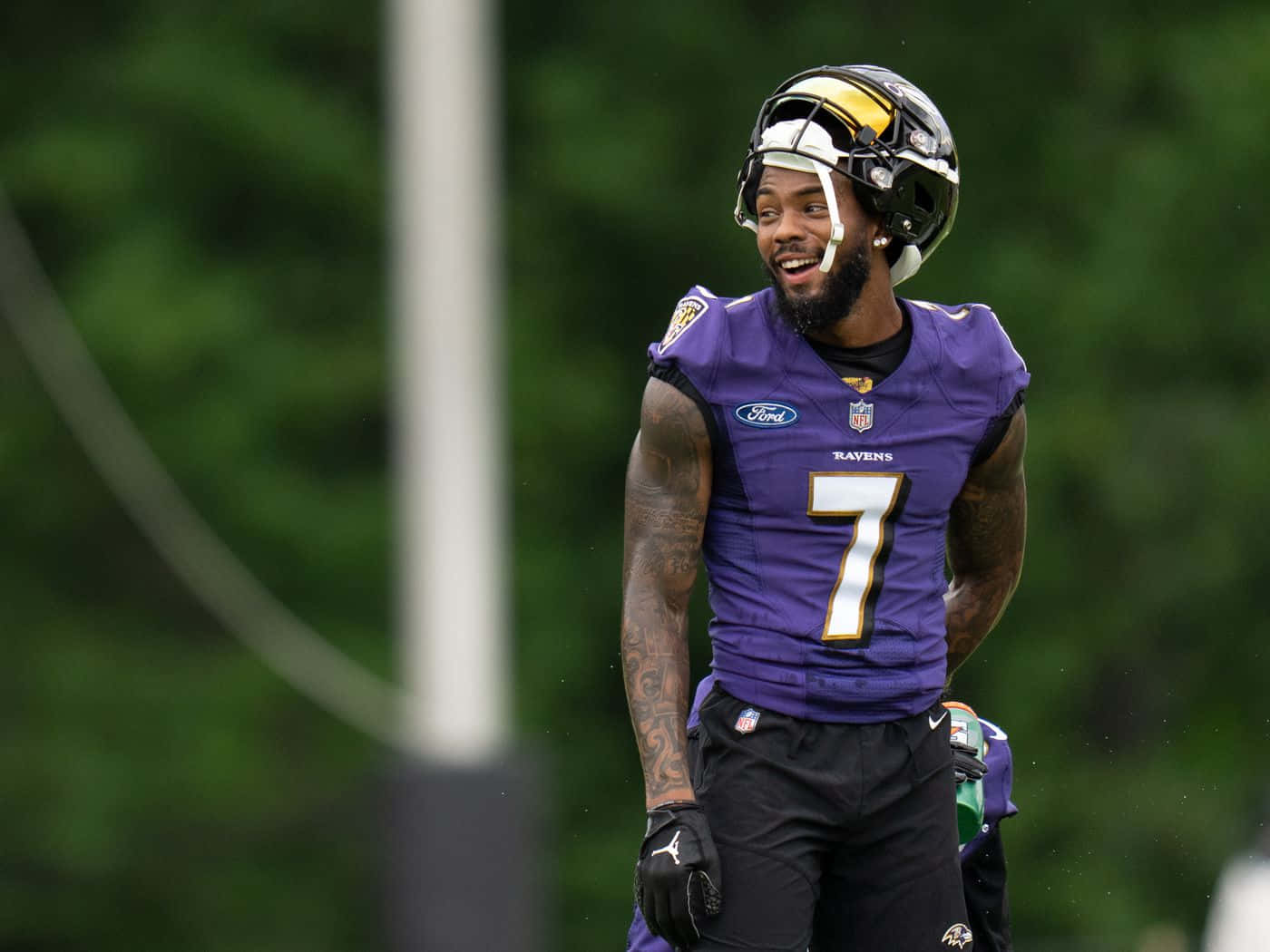 Ravens Player Number7 Smiling During Practice Wallpaper