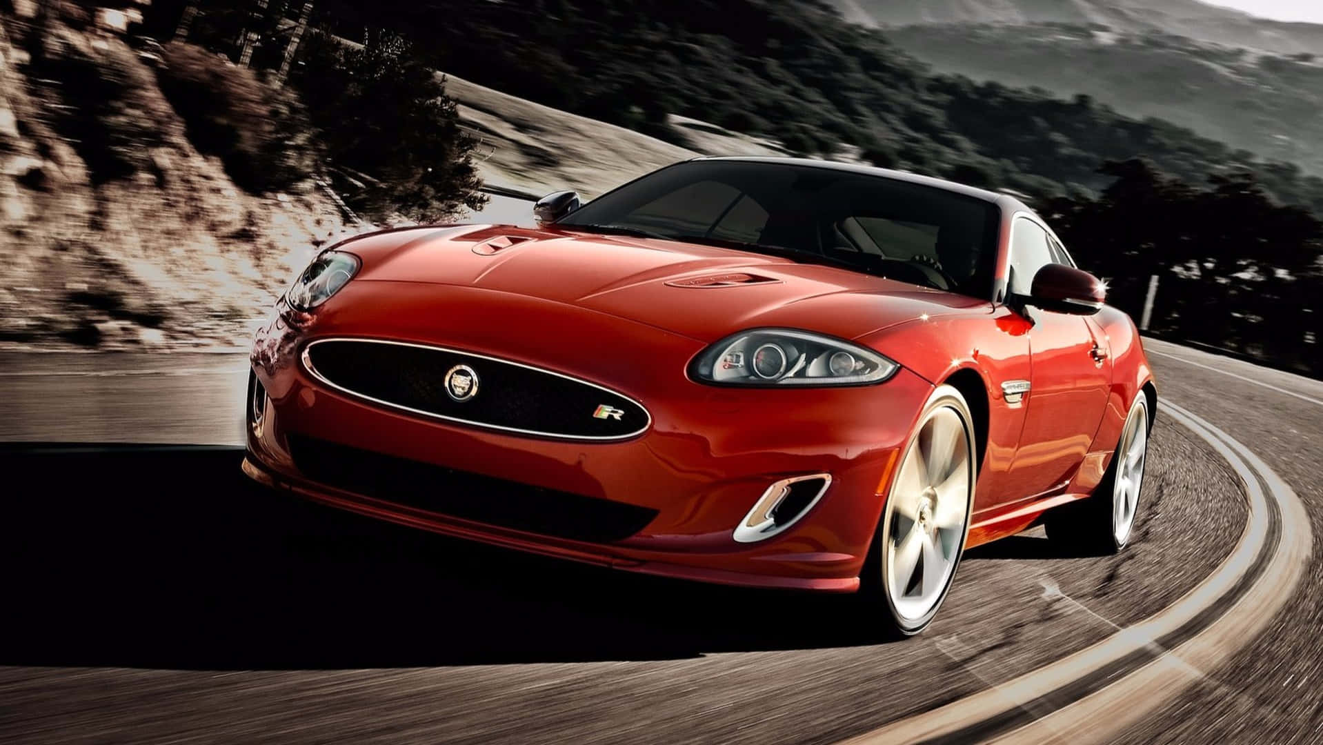 Red Jaguar X K Dynamic Drive Wallpaper