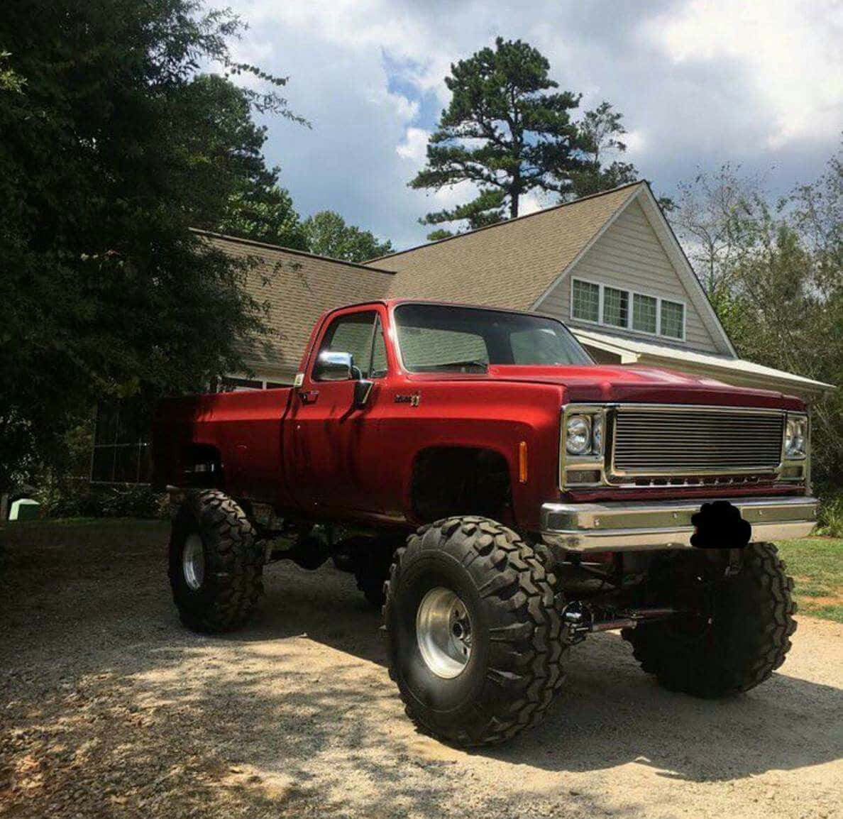 Red Square Body Lifted Truck Wallpaper