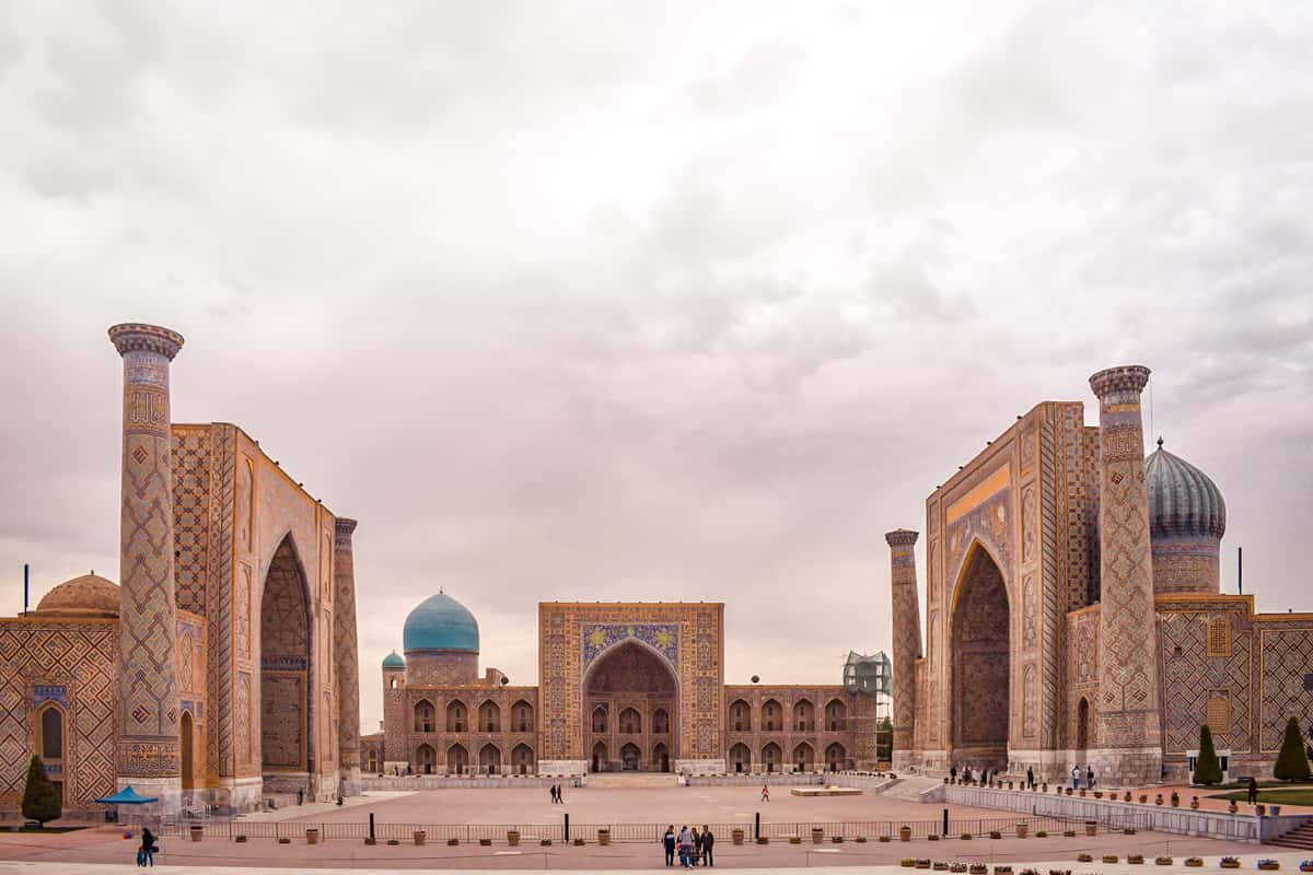 Registon Square Samarkand Cloudy Day Wallpaper