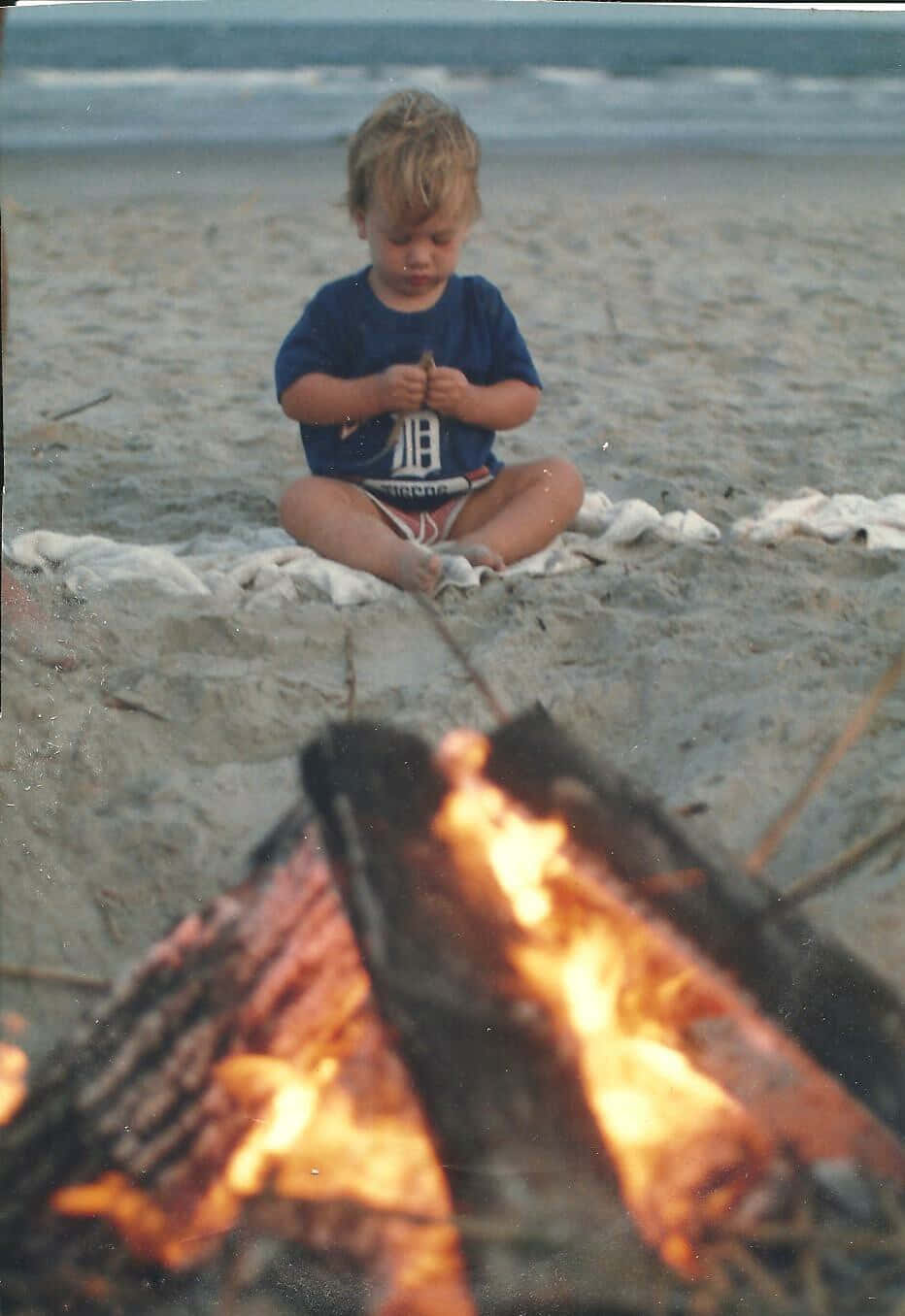 Relaxing Beach Bonfire Gathering Wallpaper