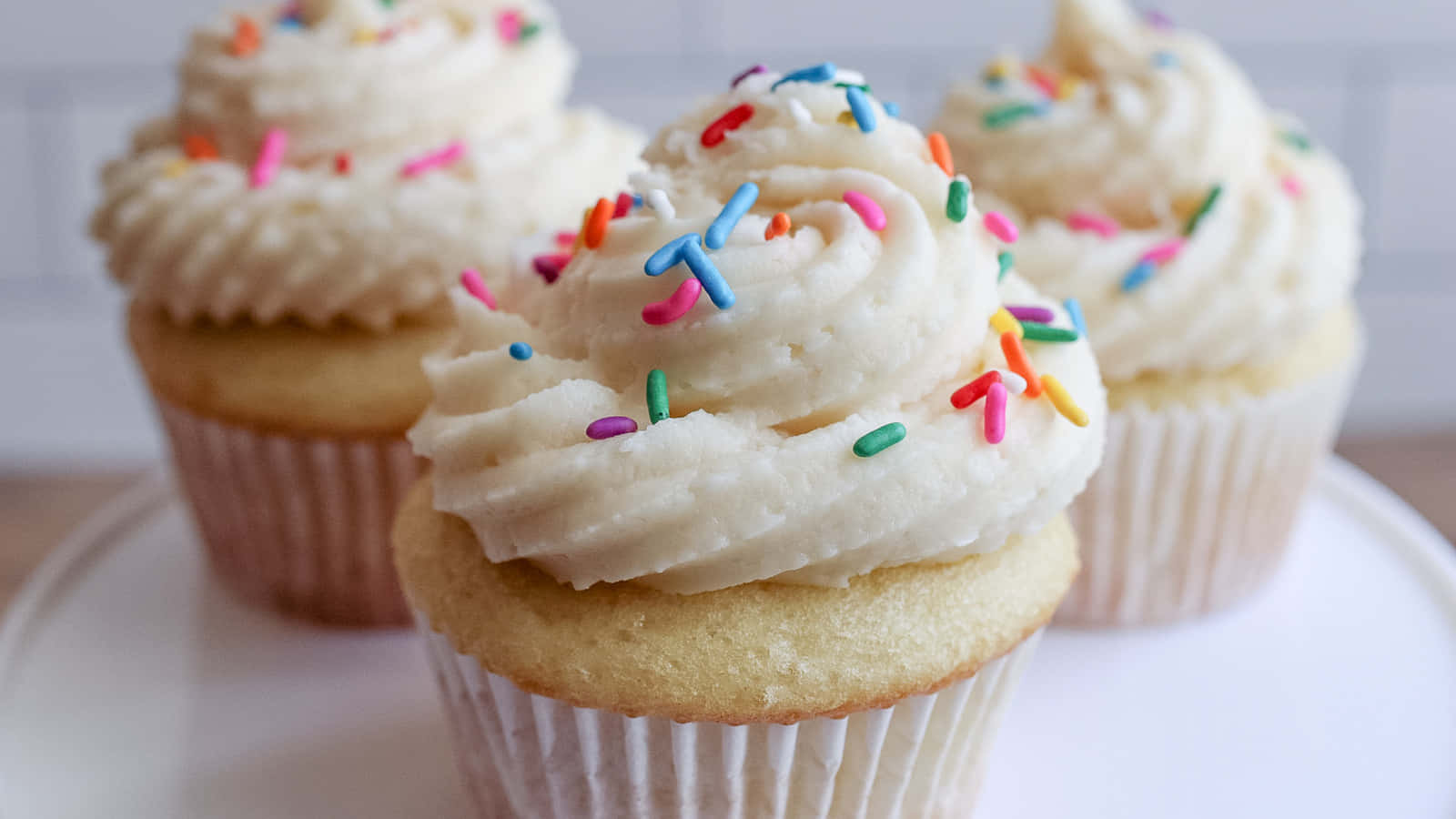 Rich And Creamy Buttercream Icing Wallpaper