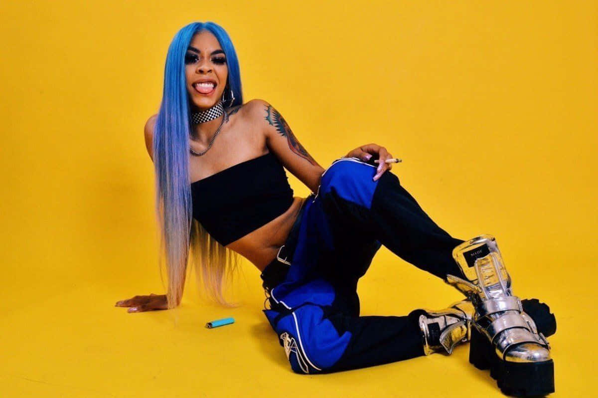 Rico Nasty Looks And Feels Fearless In Her Electric Performance. Wallpaper