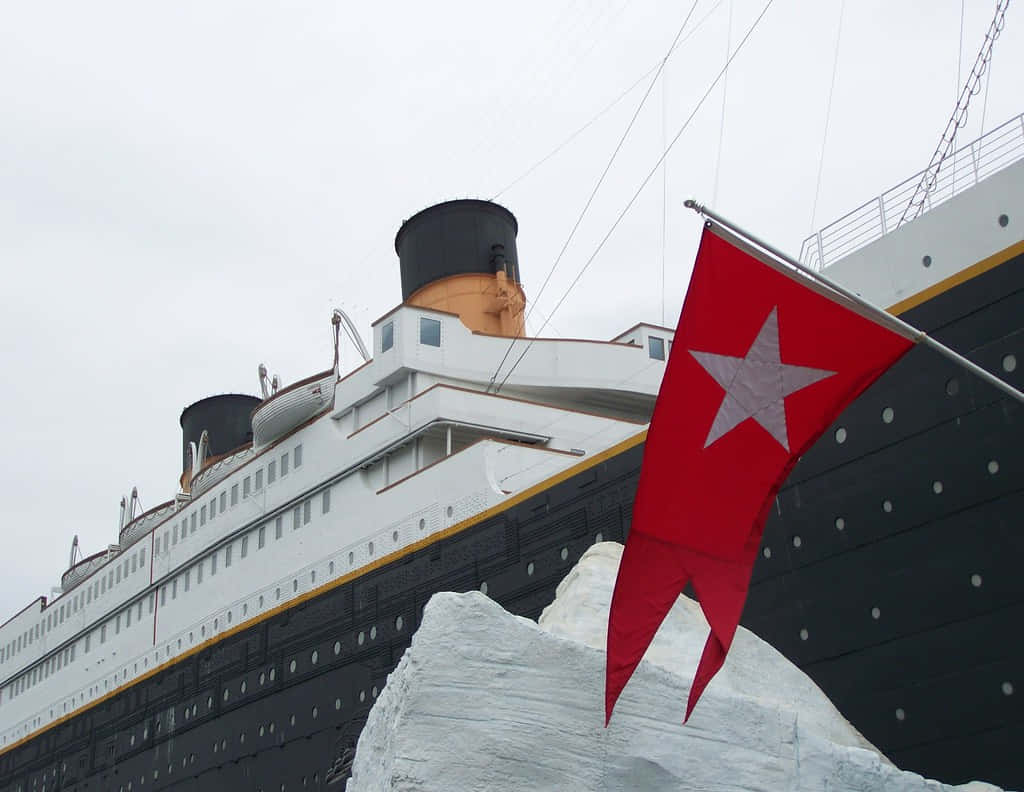 Rms Titanic Museum With Flag Wallpaper