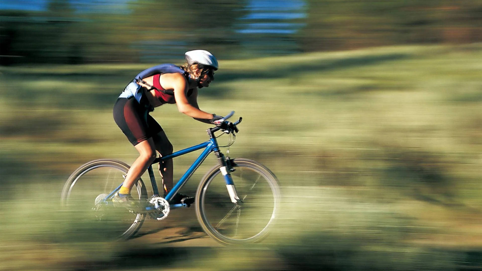 Road Bike High Speed Driving Wallpaper