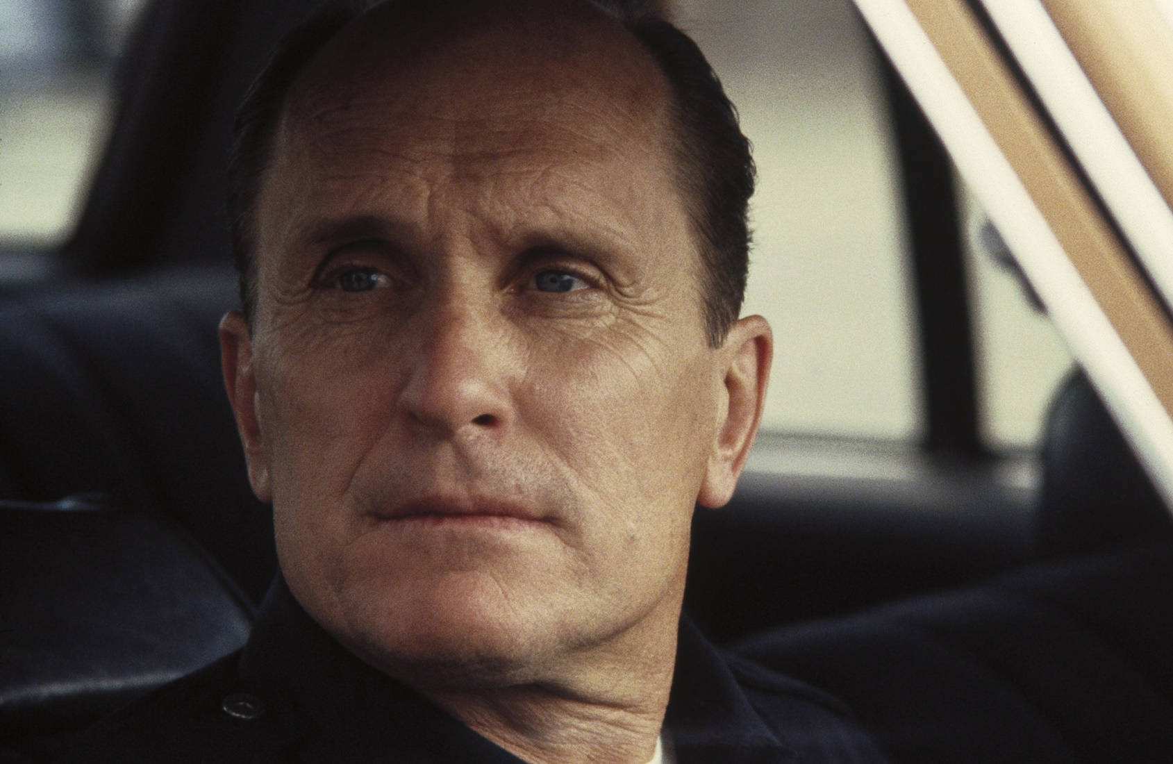 Robert Duvall As Bob Hodges In Colors Movie Wallpaper