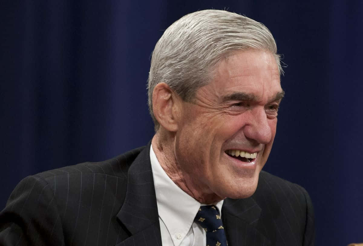 Robert Mueller Laughing Wallpaper