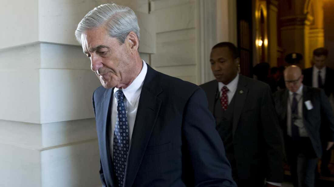 Robert Mueller Leaving Meeting Wallpaper