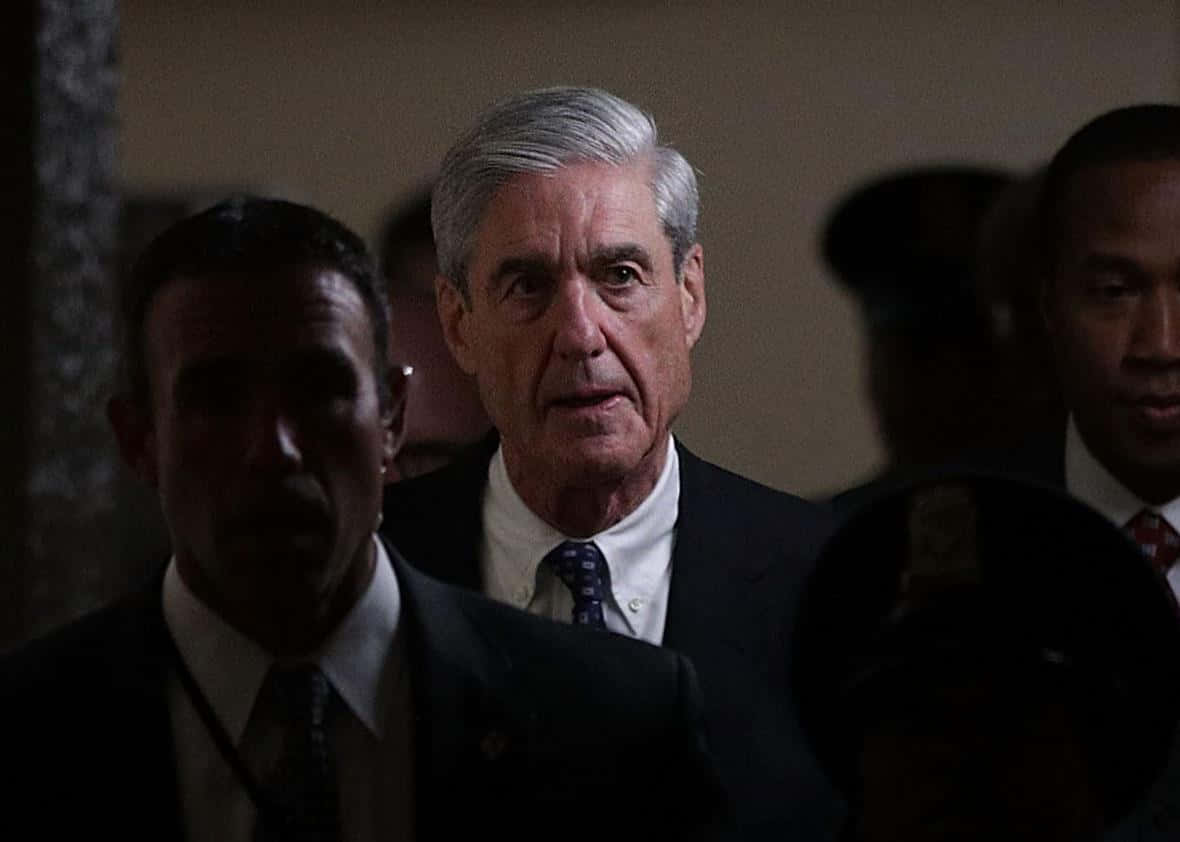 Robert Mueller Surroundedby Security Wallpaper