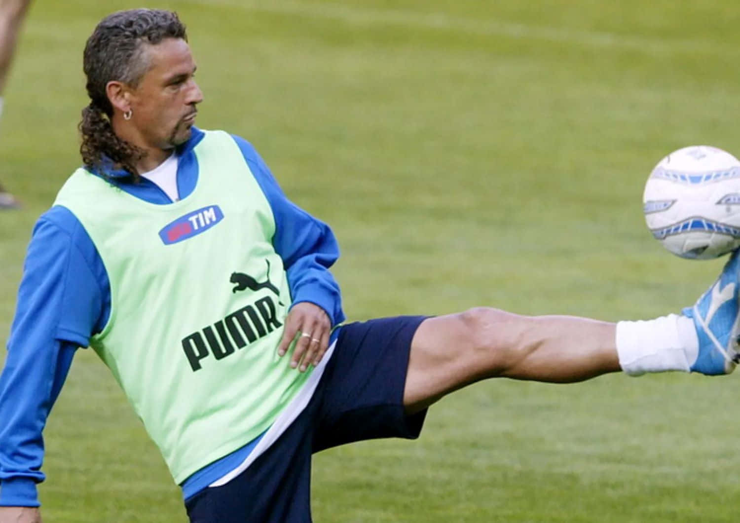 Roberto Baggio Training Session Wallpaper