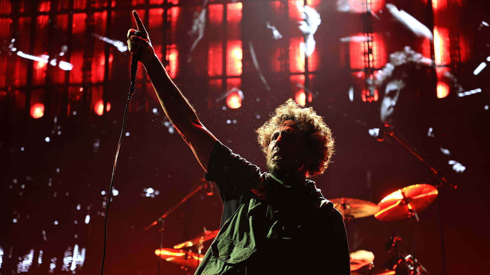 Rock Concert Energy Zack De La Rocha Wallpaper