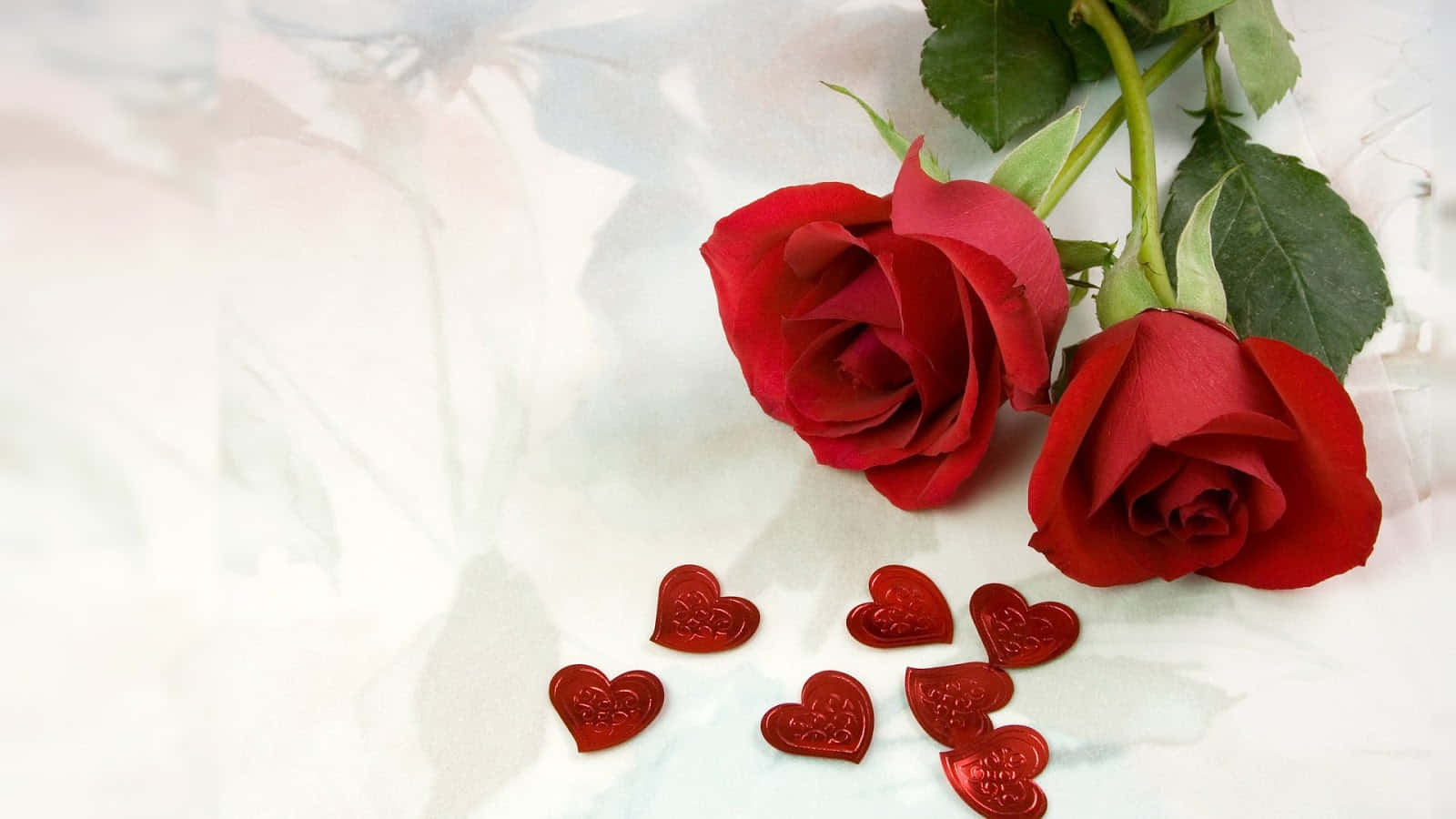 Romantic Red Rosesand Hearts Wallpaper