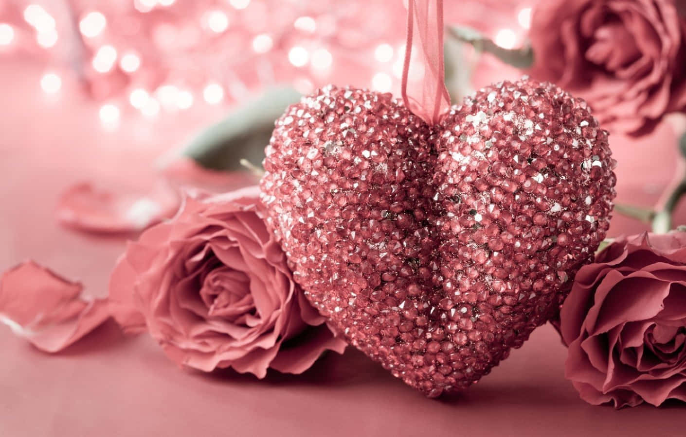 Romantic Rose Heart Wallpaper Wallpaper