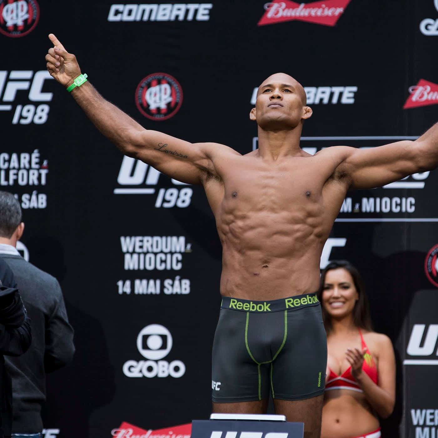 Ronaldo Souza Ufc 198 Weigh In Wallpaper