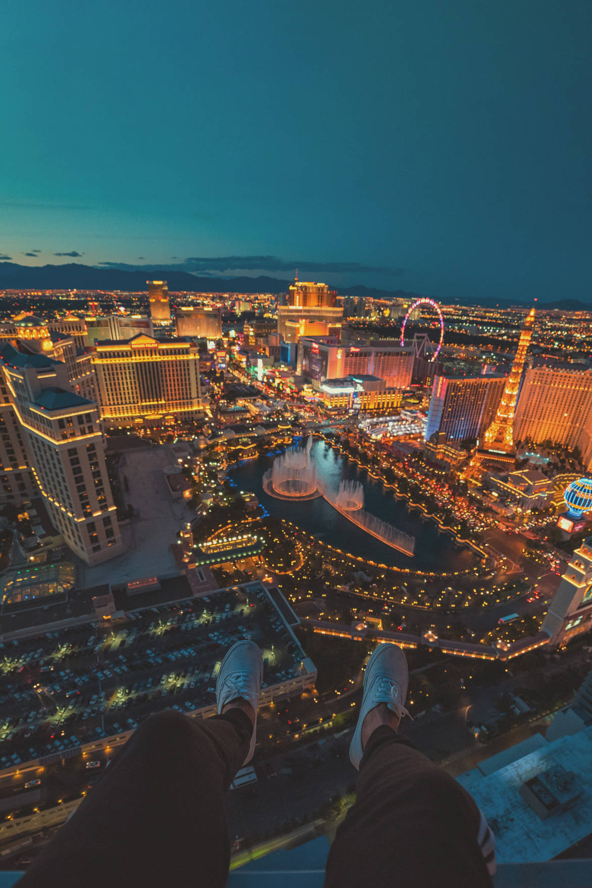 Rooftop Las Vegas Night Wallpaper