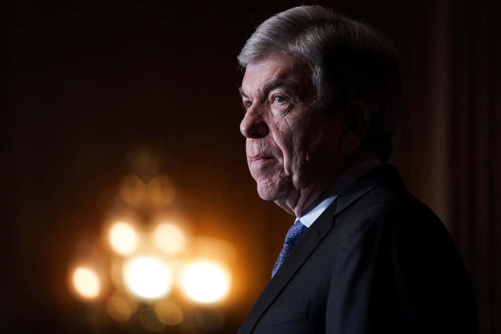 Roy Blunt In Blurred Lighting Wallpaper