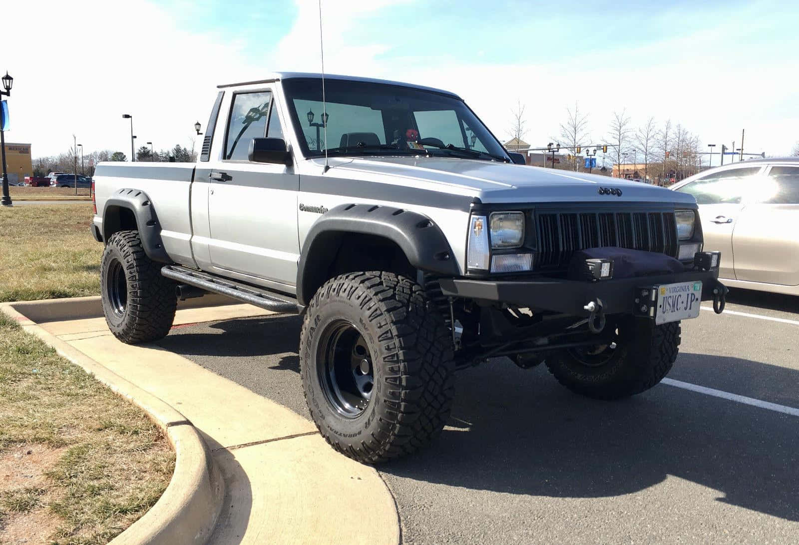 Rugged Jeep Comanche Off-road Adventure Wallpaper