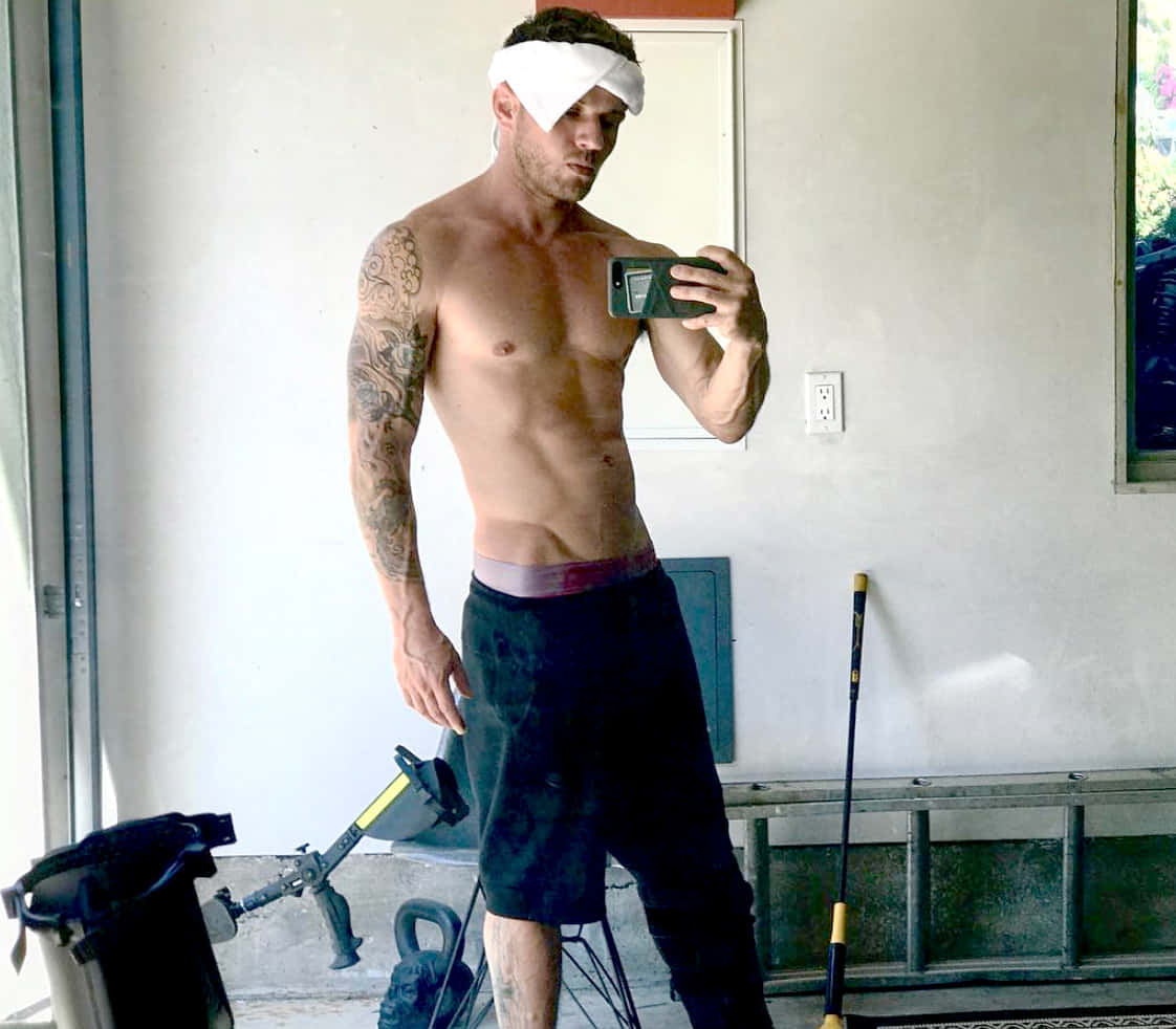 Ryan Phillippe Actor Fit Body Wallpaper