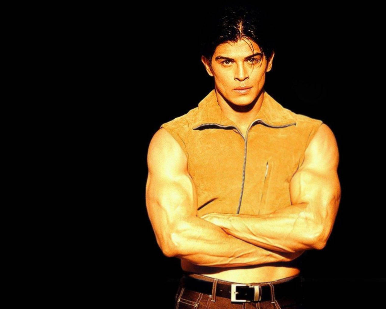 Sahil Khan Black Background Wallpaper