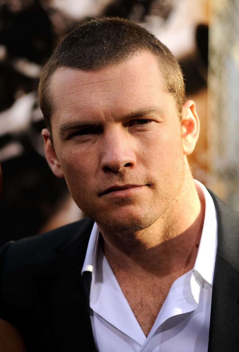 Sam Worthington Handsome Candid Photography Wallpaper