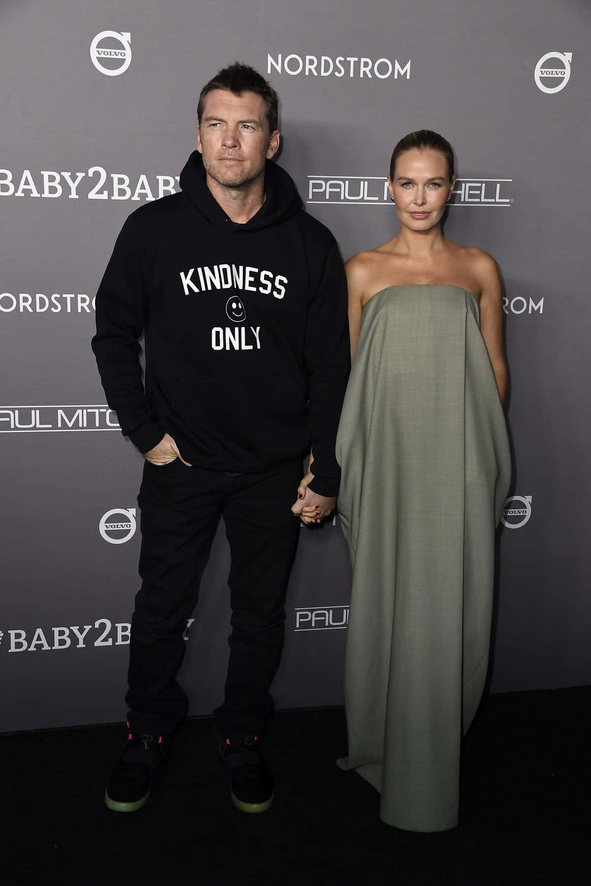 Sam Worthington Lara Worthington Baby2baby Gala Wallpaper