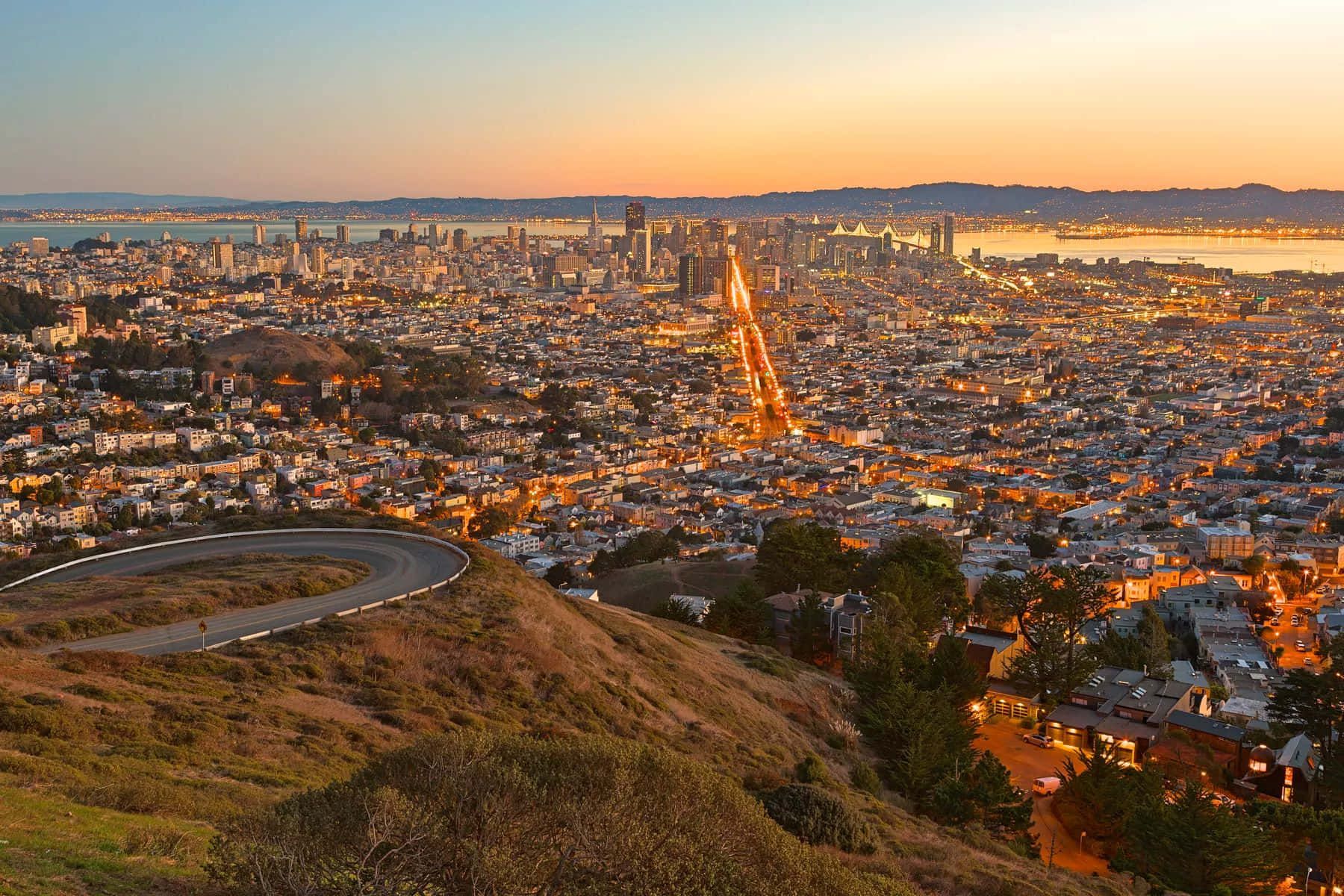 San Francisco Twin Peaks Viewat Dusk Wallpaper