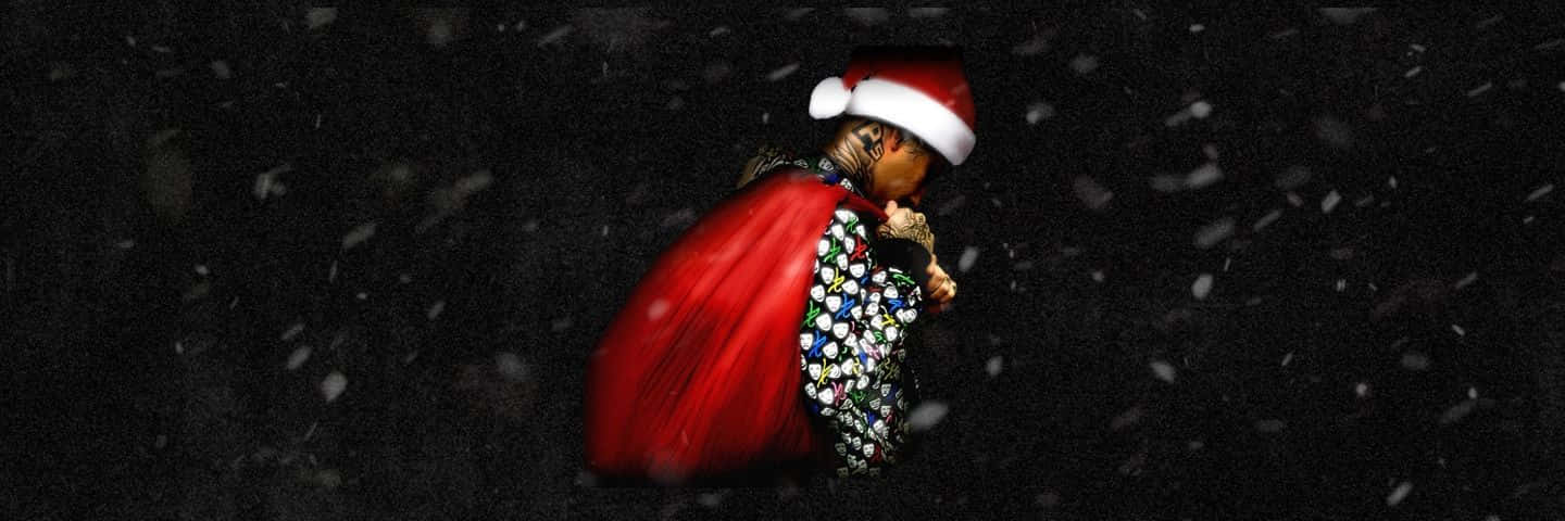 Santa Hat Rapperin Snowfall Wallpaper