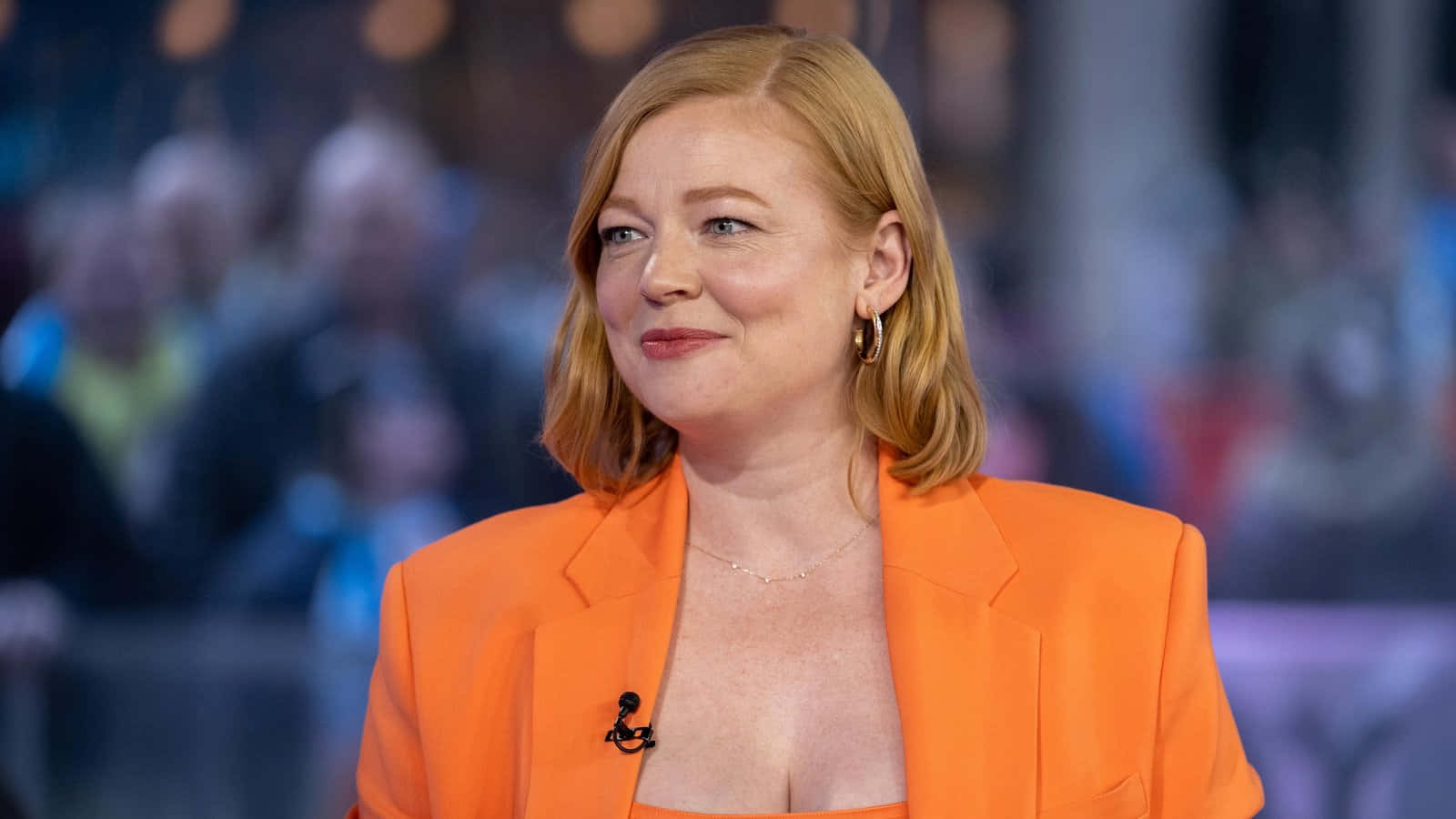 Sarah Snook Orange Blazer Smiling Wallpaper