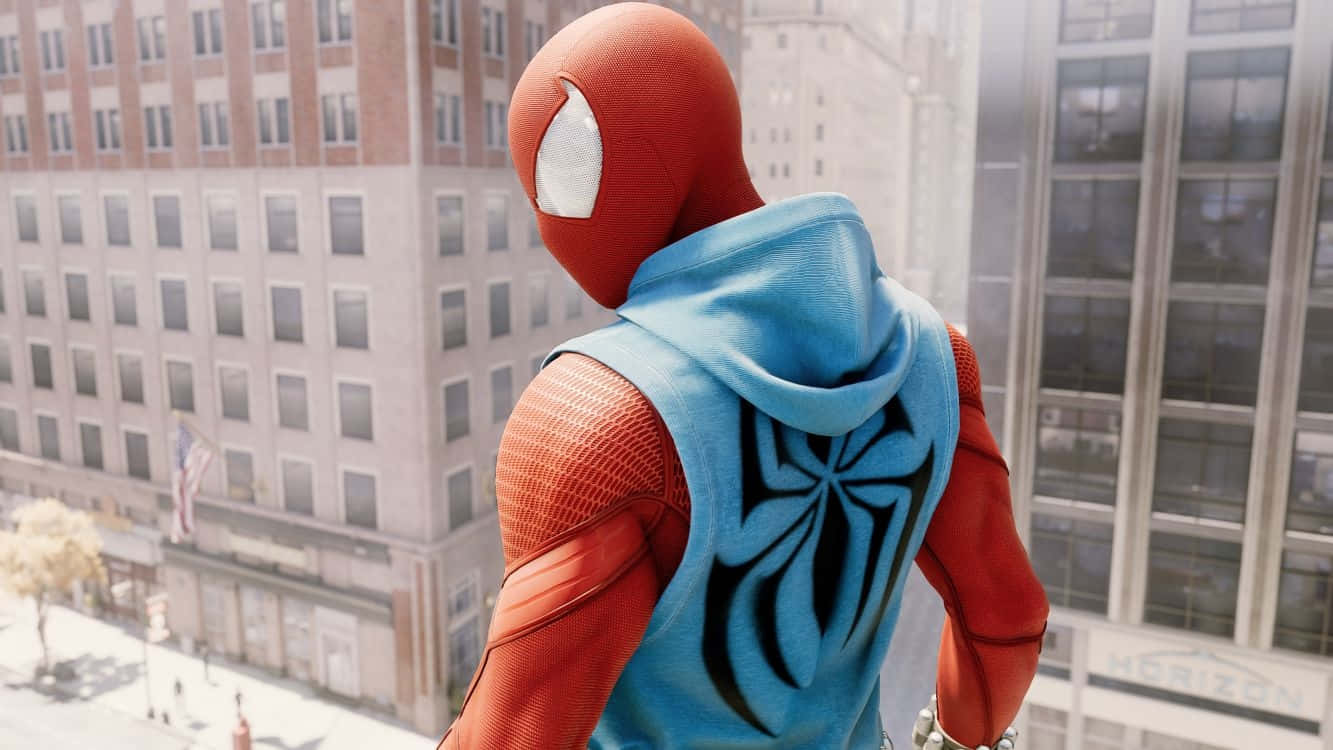 Scarlet Spider Overlooking City Wallpaper