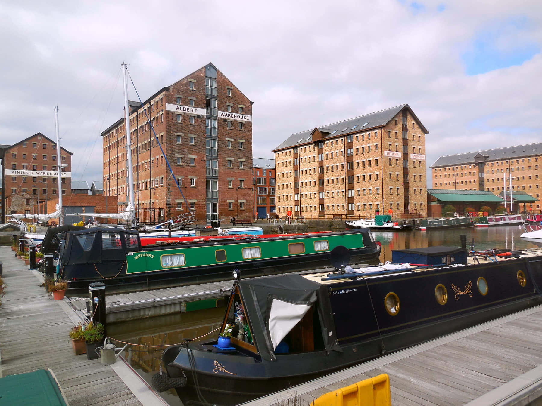 Scenic View Of The Historic City Of Gloucester, Uk Wallpaper