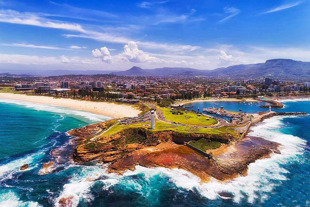 Scenic Wollongong Landscape Wallpaper