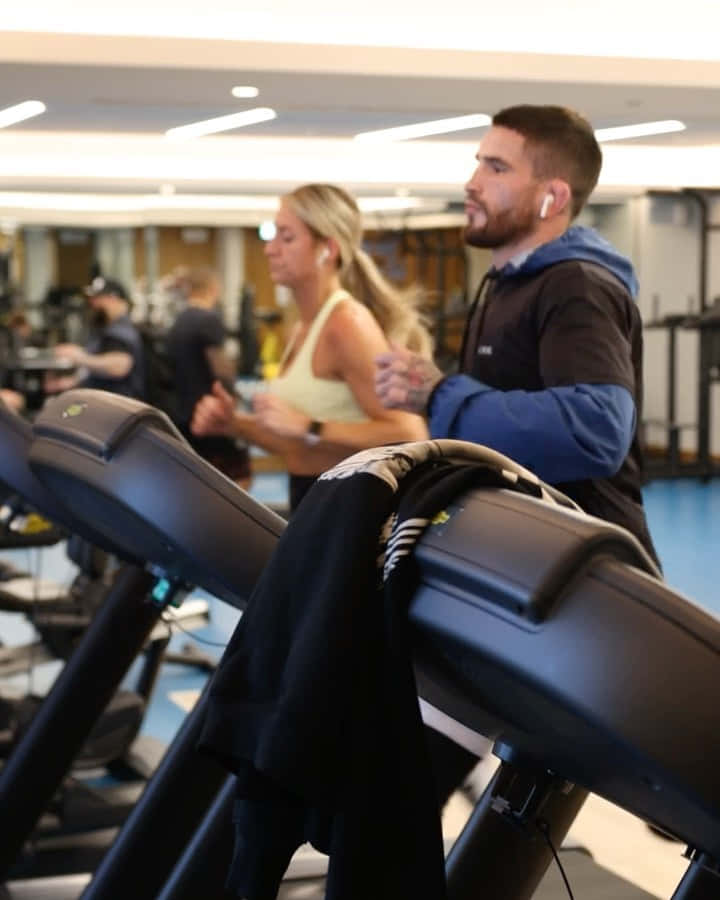 Sean Brady Running On Treadmill Wallpaper