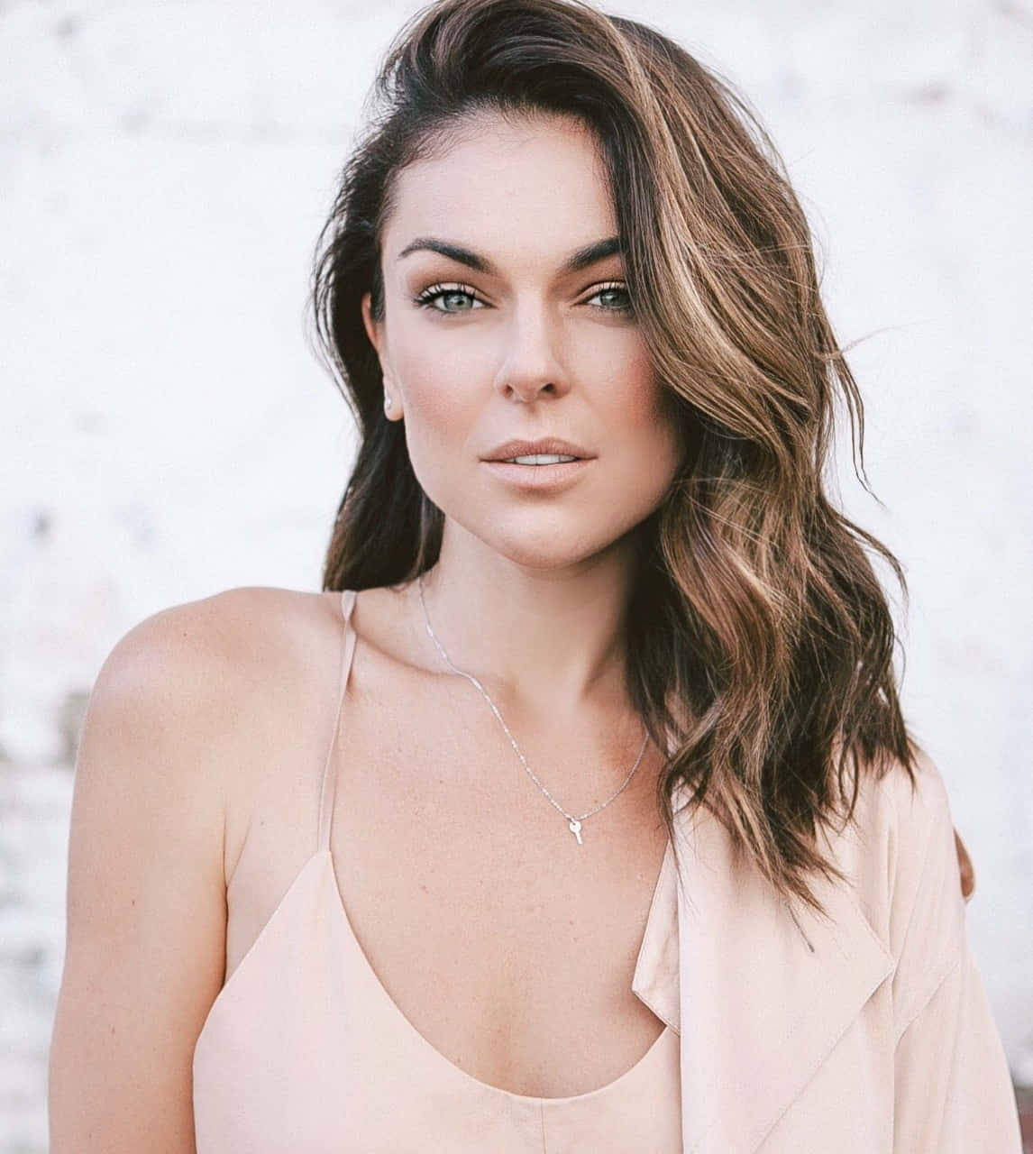 Serinda Swan Elegant Portrait Wallpaper