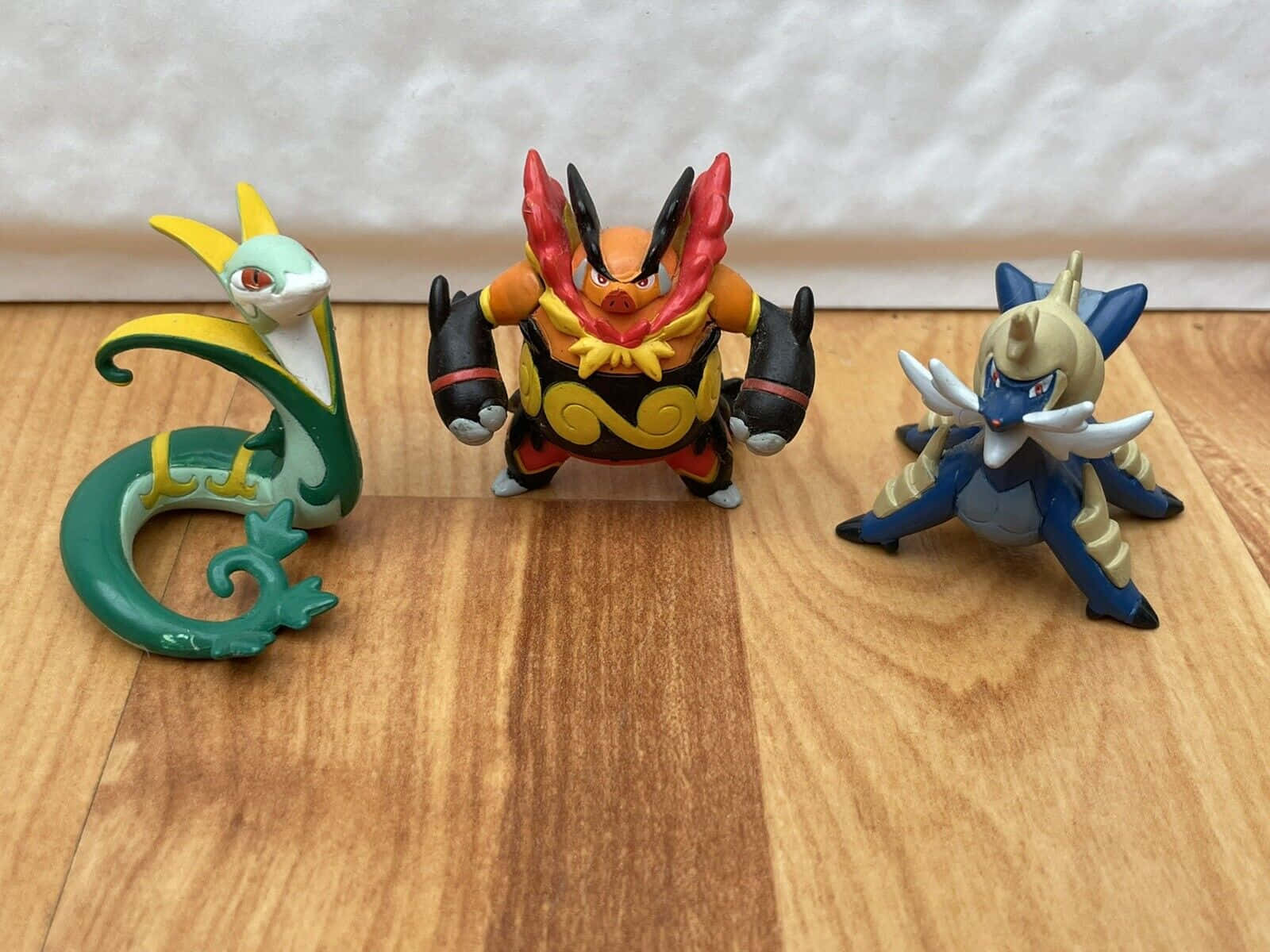 Serperior, Emboar And Samurott Toys Wallpaper