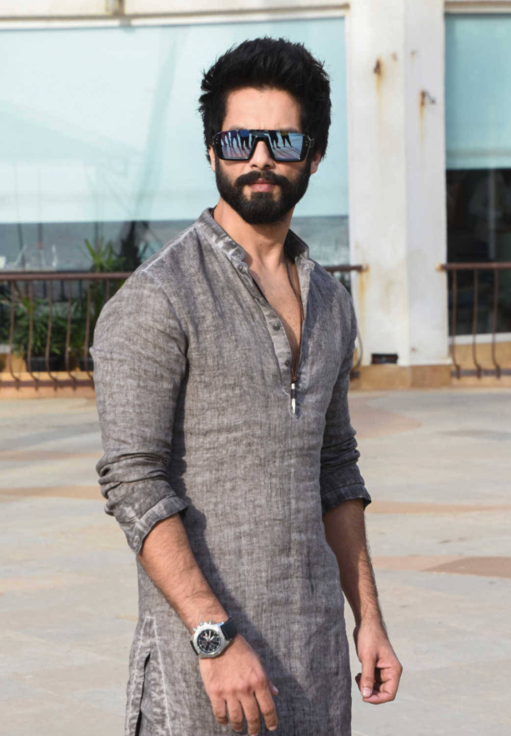 Shahid Kapoor In Casual Photoshoot Wallpaper